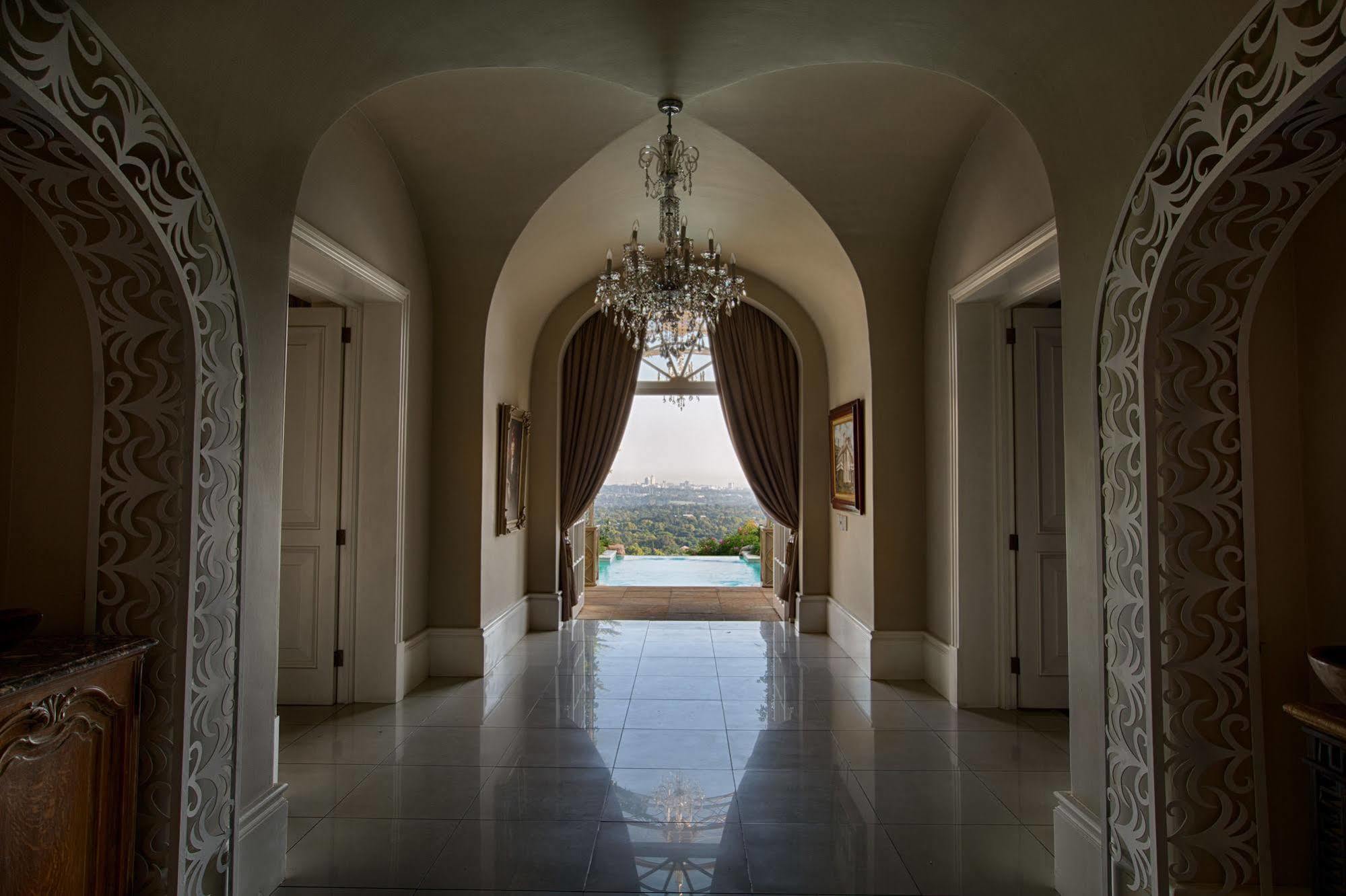 The Munro Boutique Hotel Johannesburg Bagian luar foto